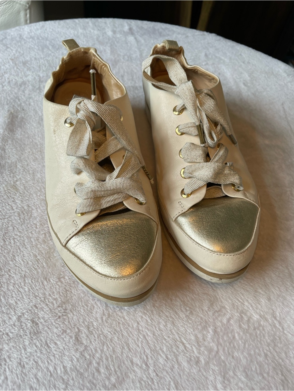Cream Lace-Up Sneakers with Gold Metallic Toe